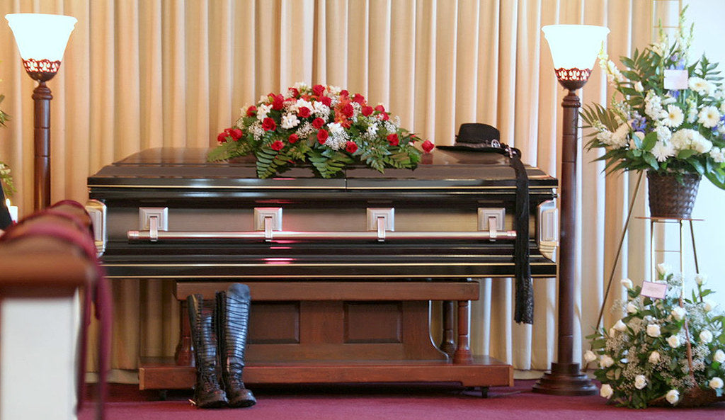 Sealer Caskets: What You Need To Know Before You Decide