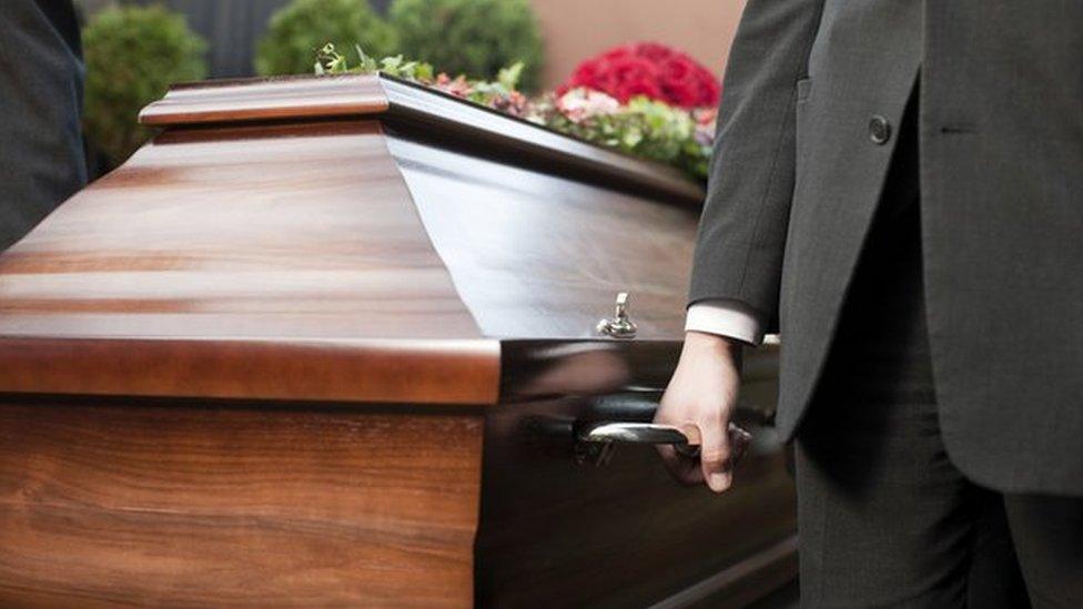 Is A Casket Required If I Choose Cremation?